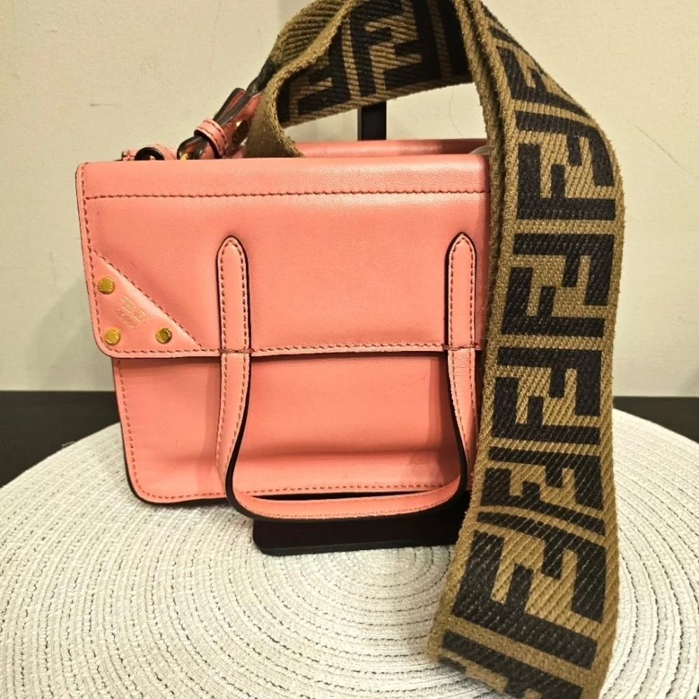Fendi Flip Tote - Small With Shoulder Strap - Picture 2 of 12